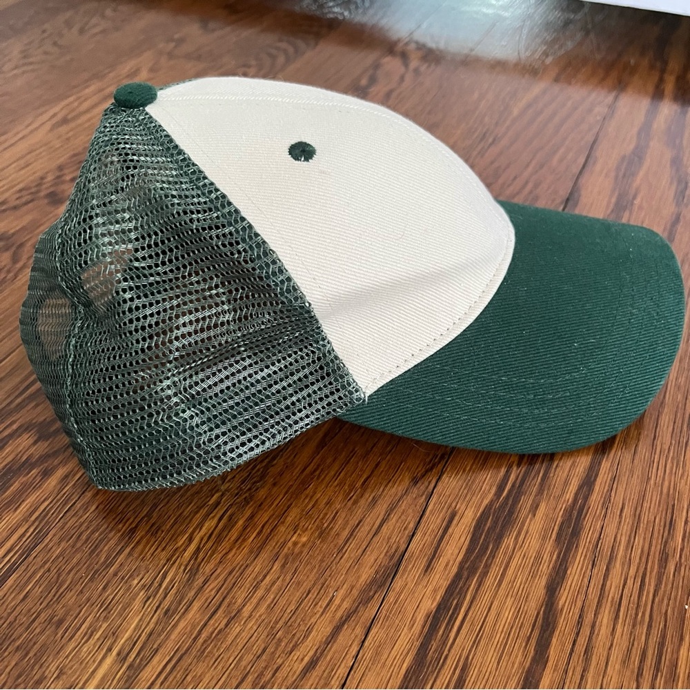 Brandy Melville Katherine Mesh Cap